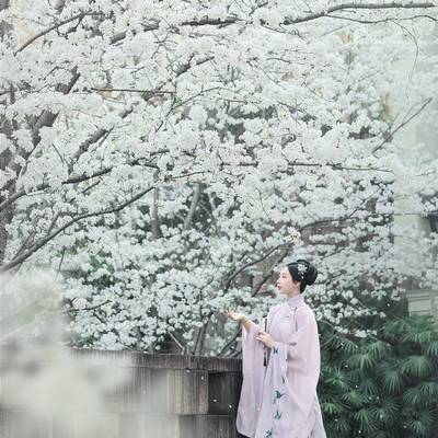 汉服模特