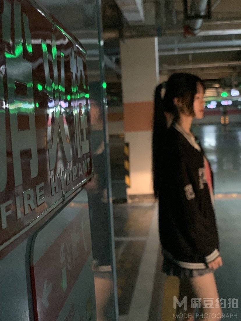 清新模特