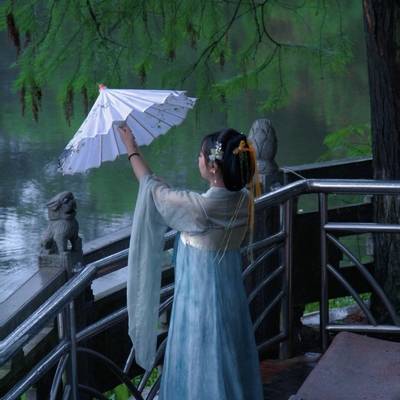 汉服模特