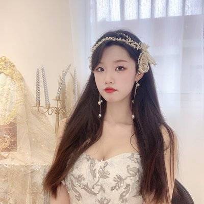 黑白模特