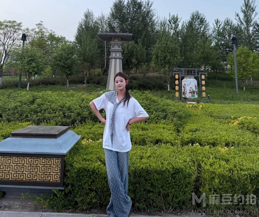 情侣模特