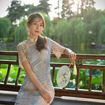 民国模特