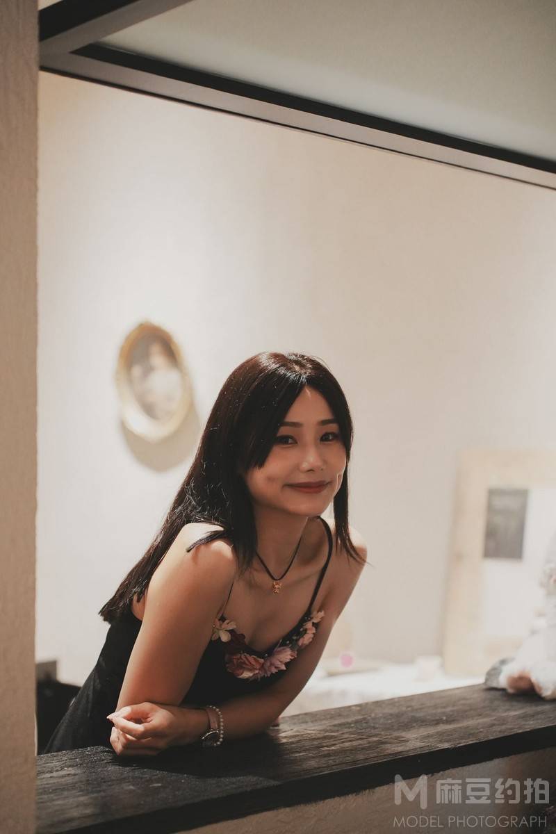 胶片模特