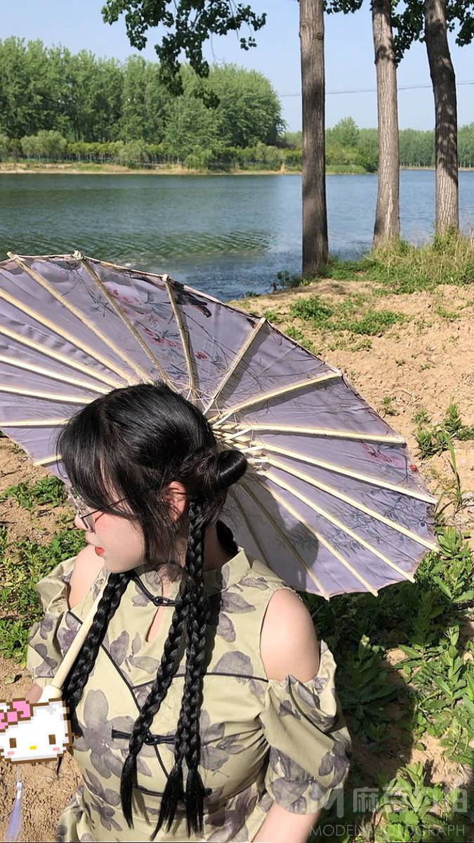 妆容模特