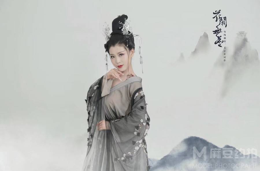 古风模特