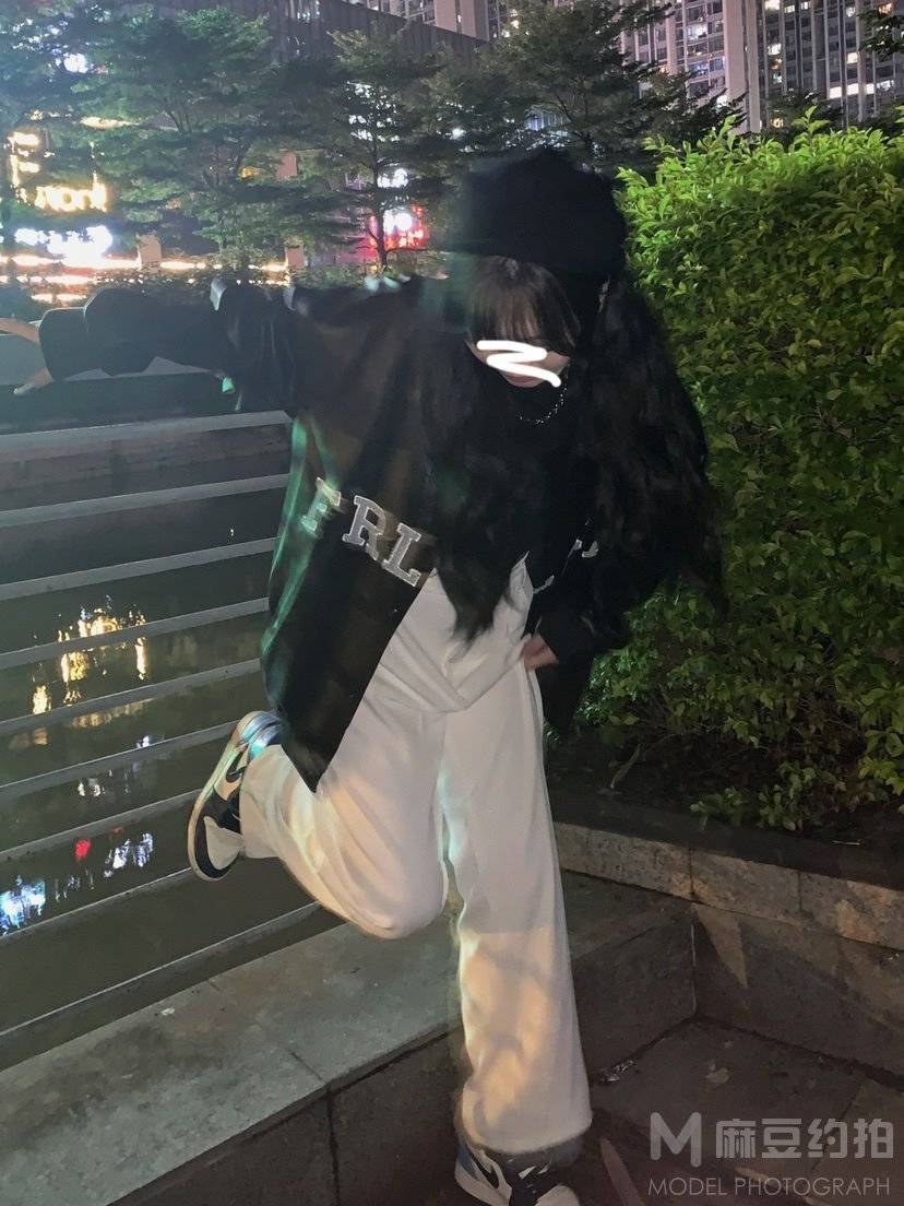暗黑模特