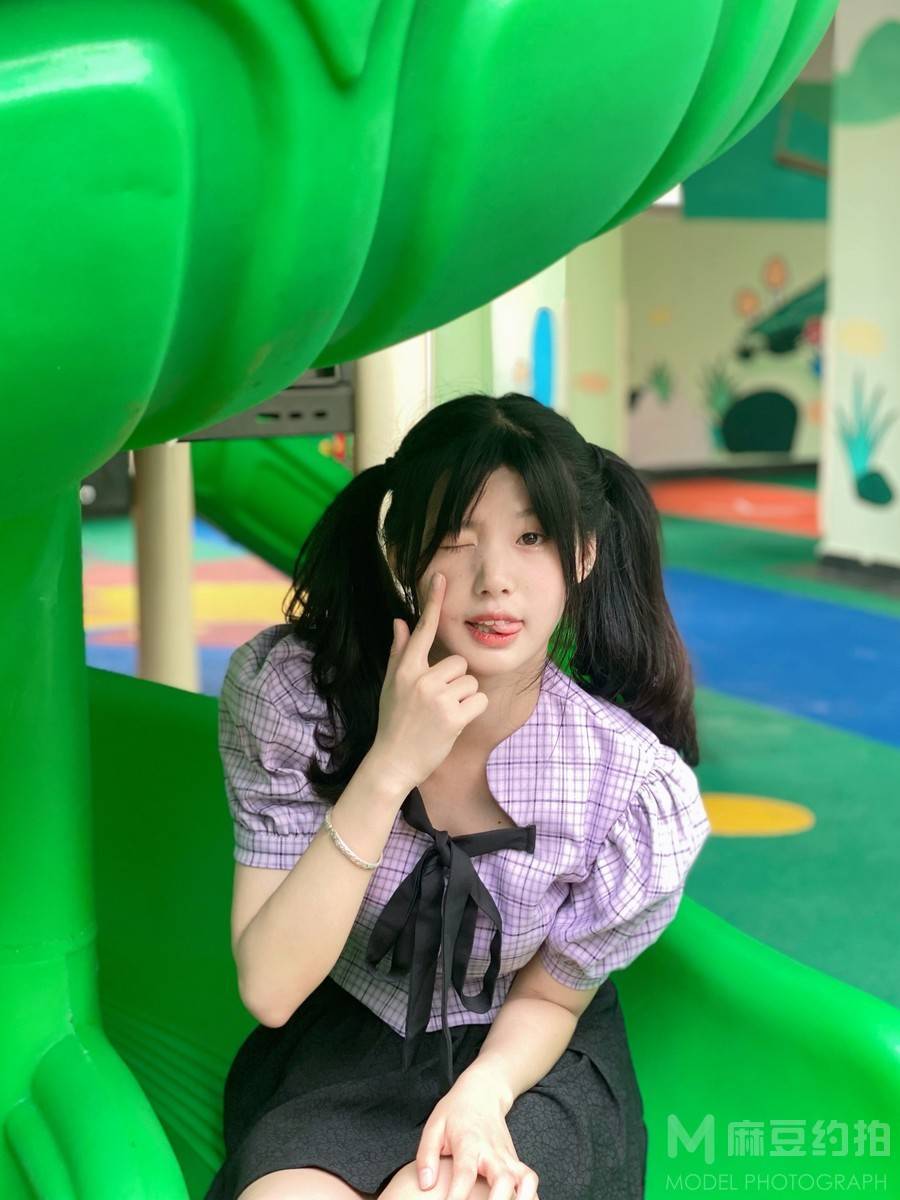 清新模特