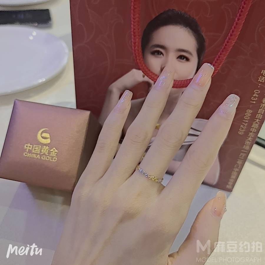商务模特