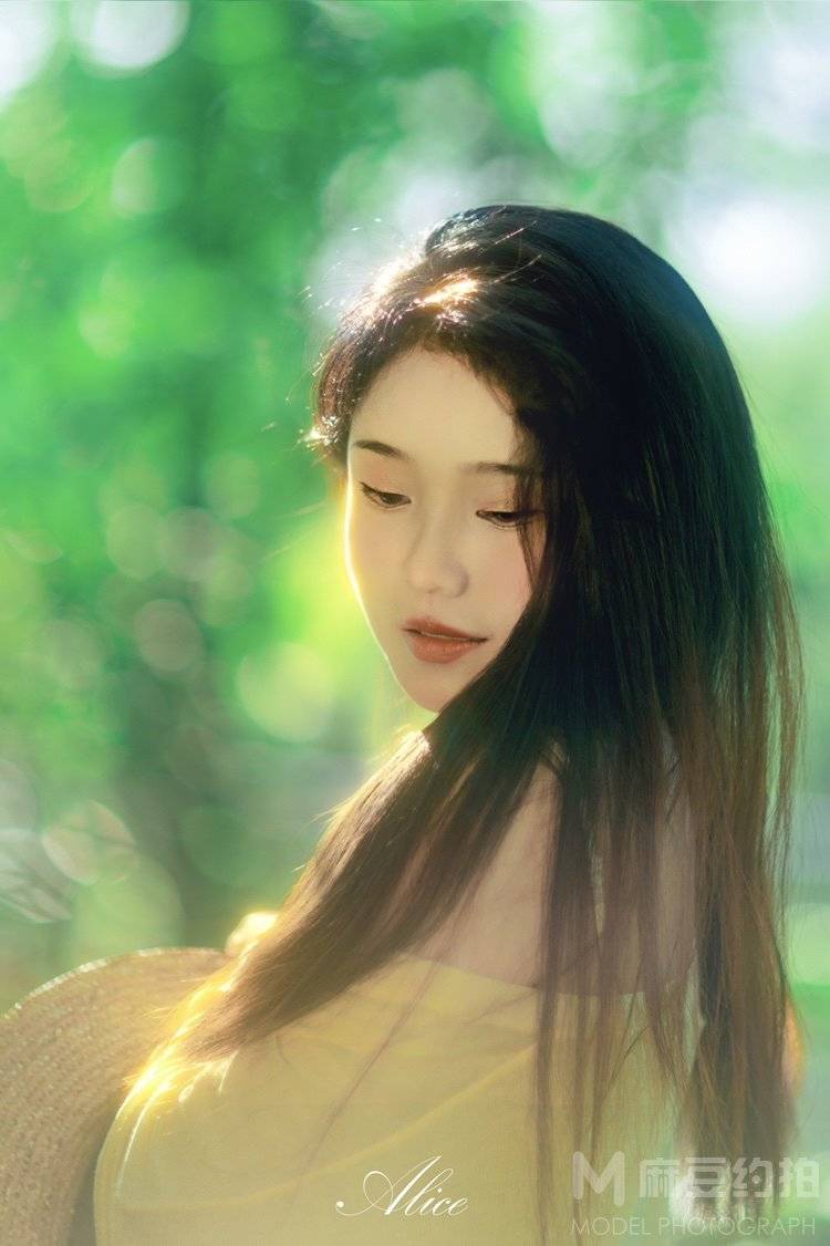 少女模特