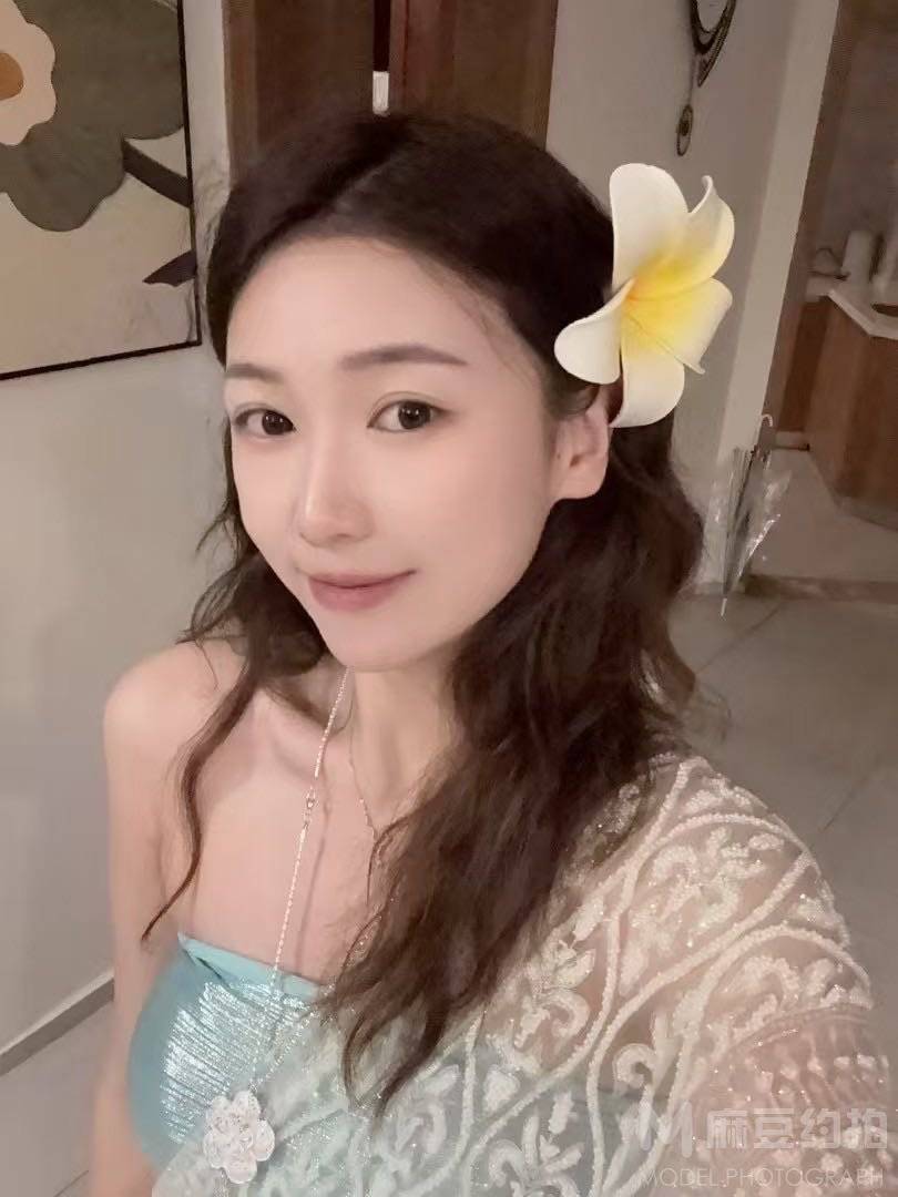 孕照模特