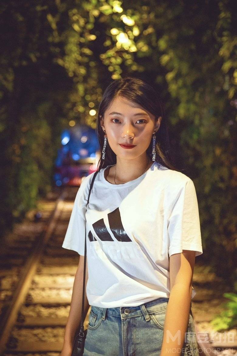 夜景模特