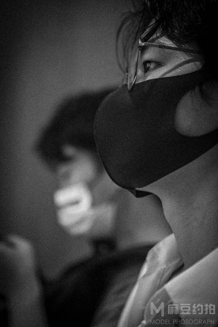 黑白模特