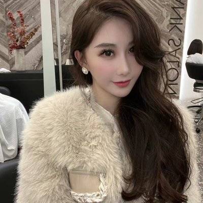 黑白模特