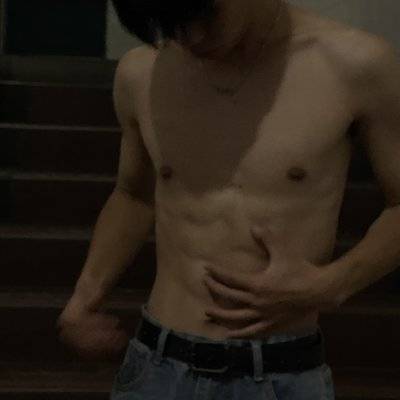 黑白模特