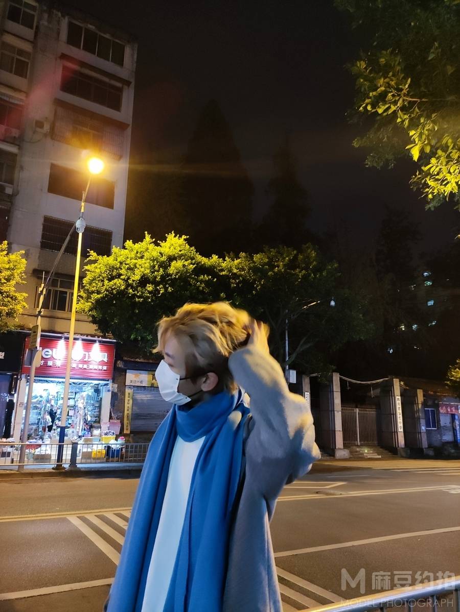 夜景模特