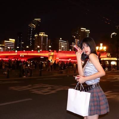 夜景模特