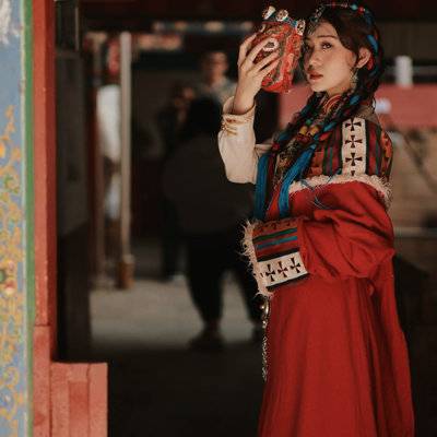 汉服模特