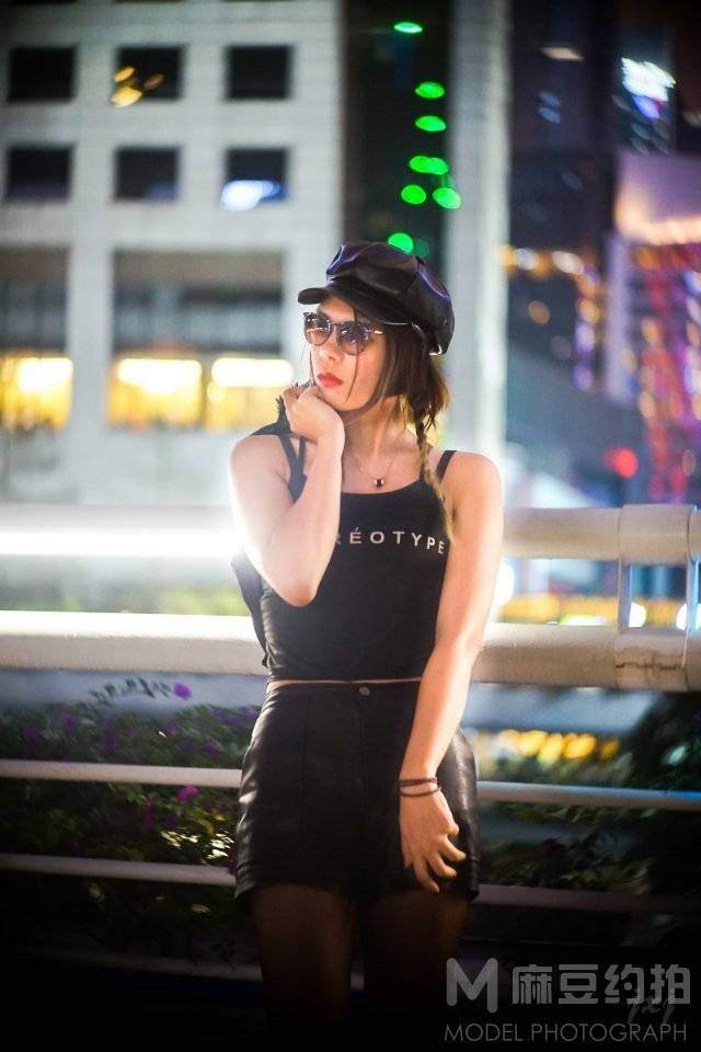 夜景模特