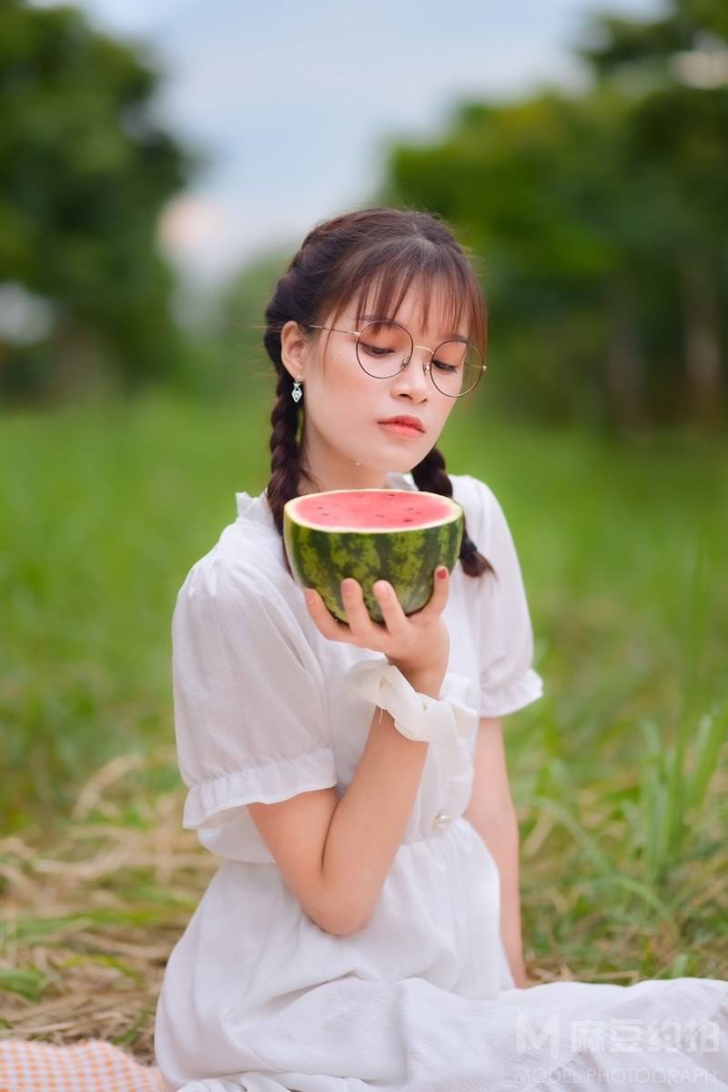 清新模特