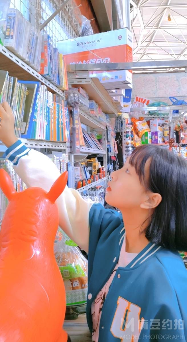 少女模特