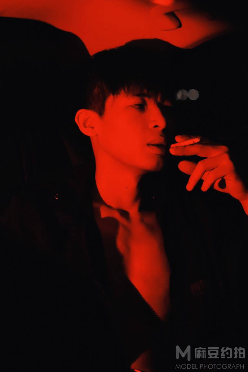 暗黑模特