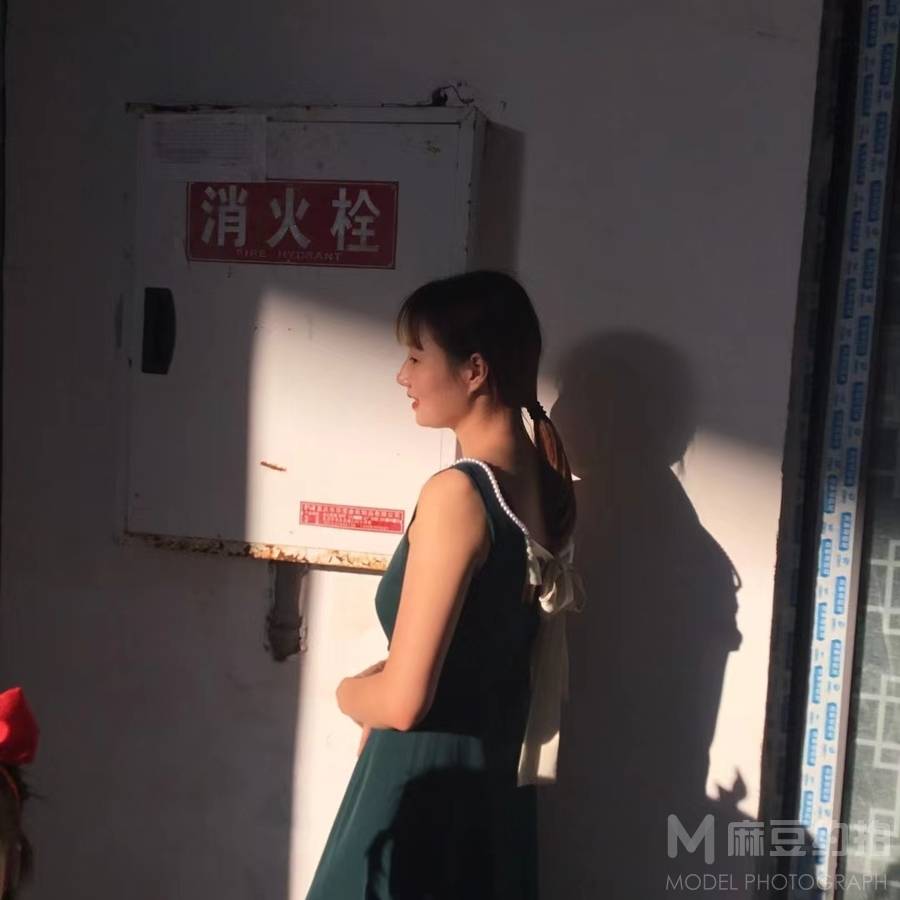 民国模特