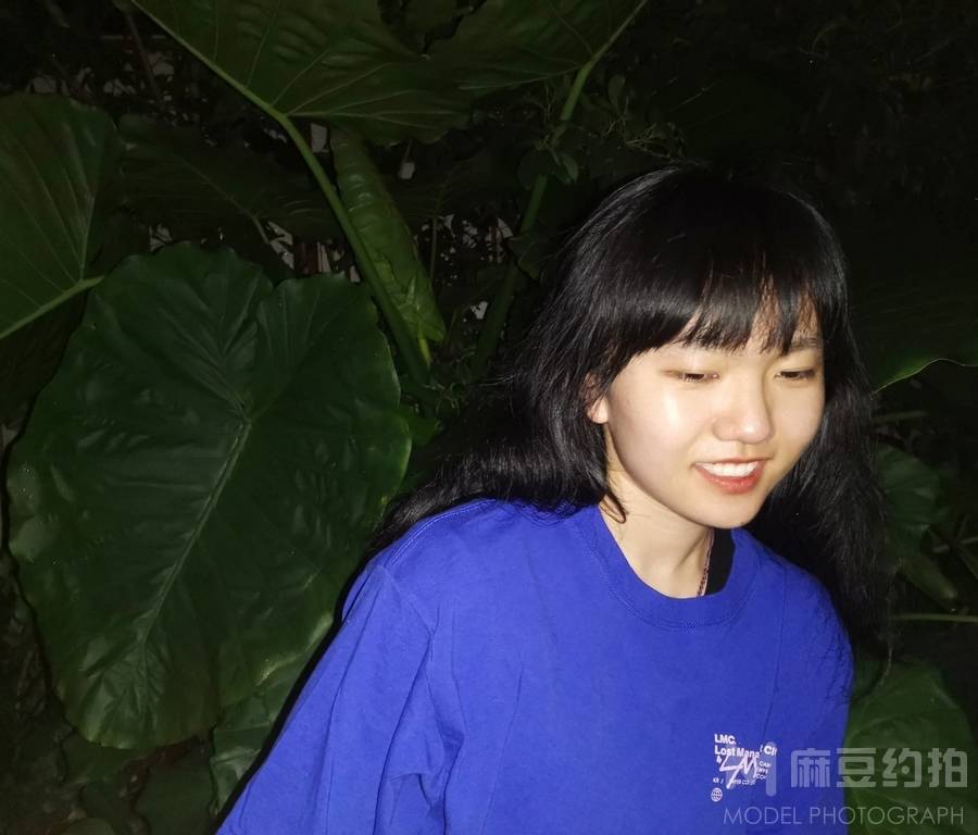 宝丽来模特