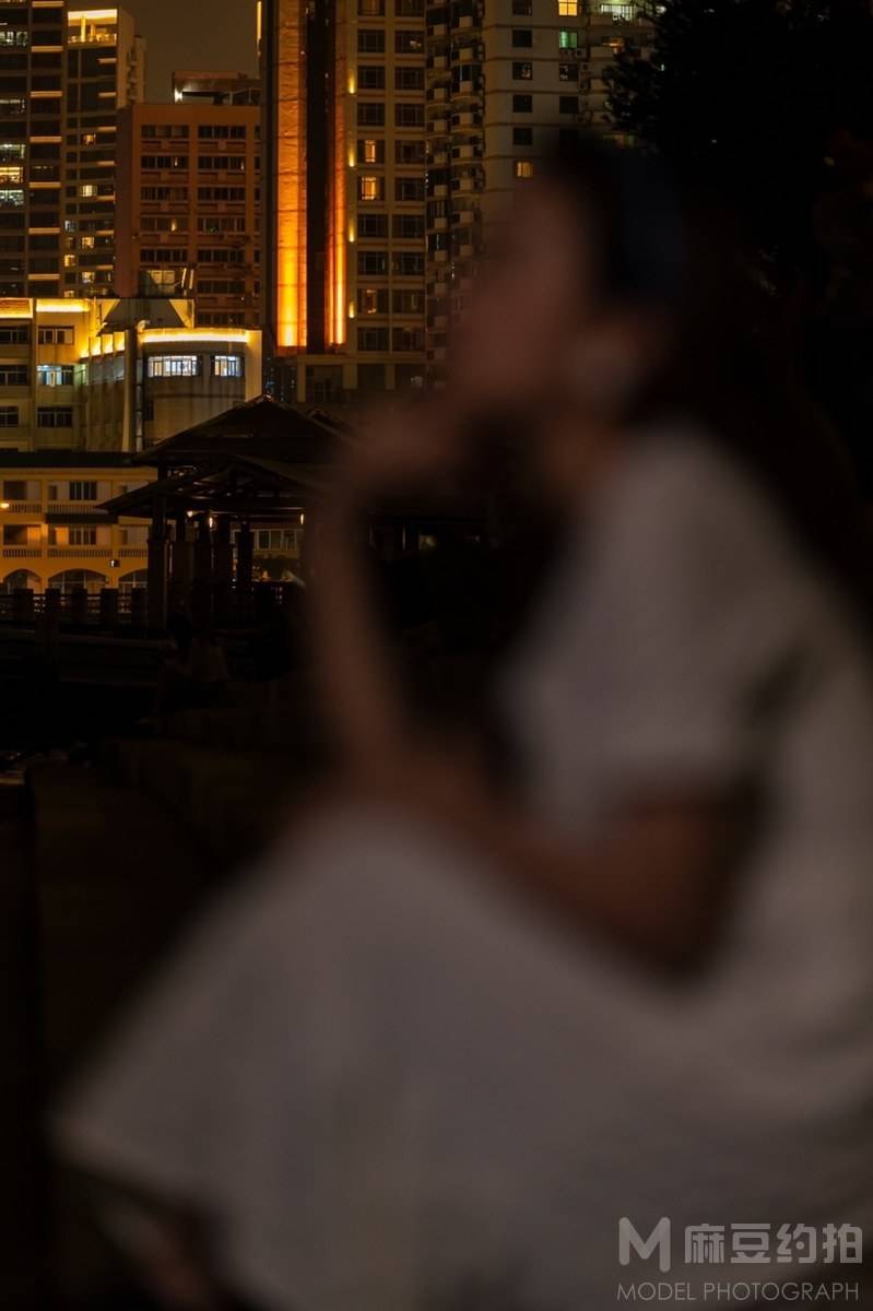 夜景模特