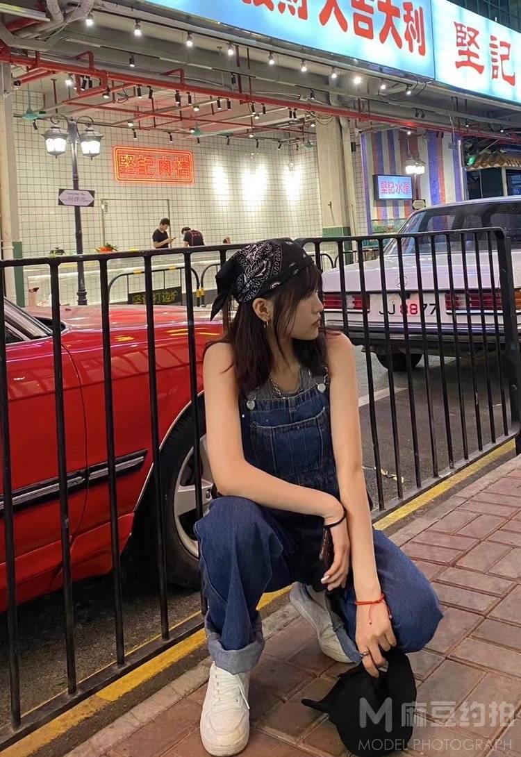 妆容模特