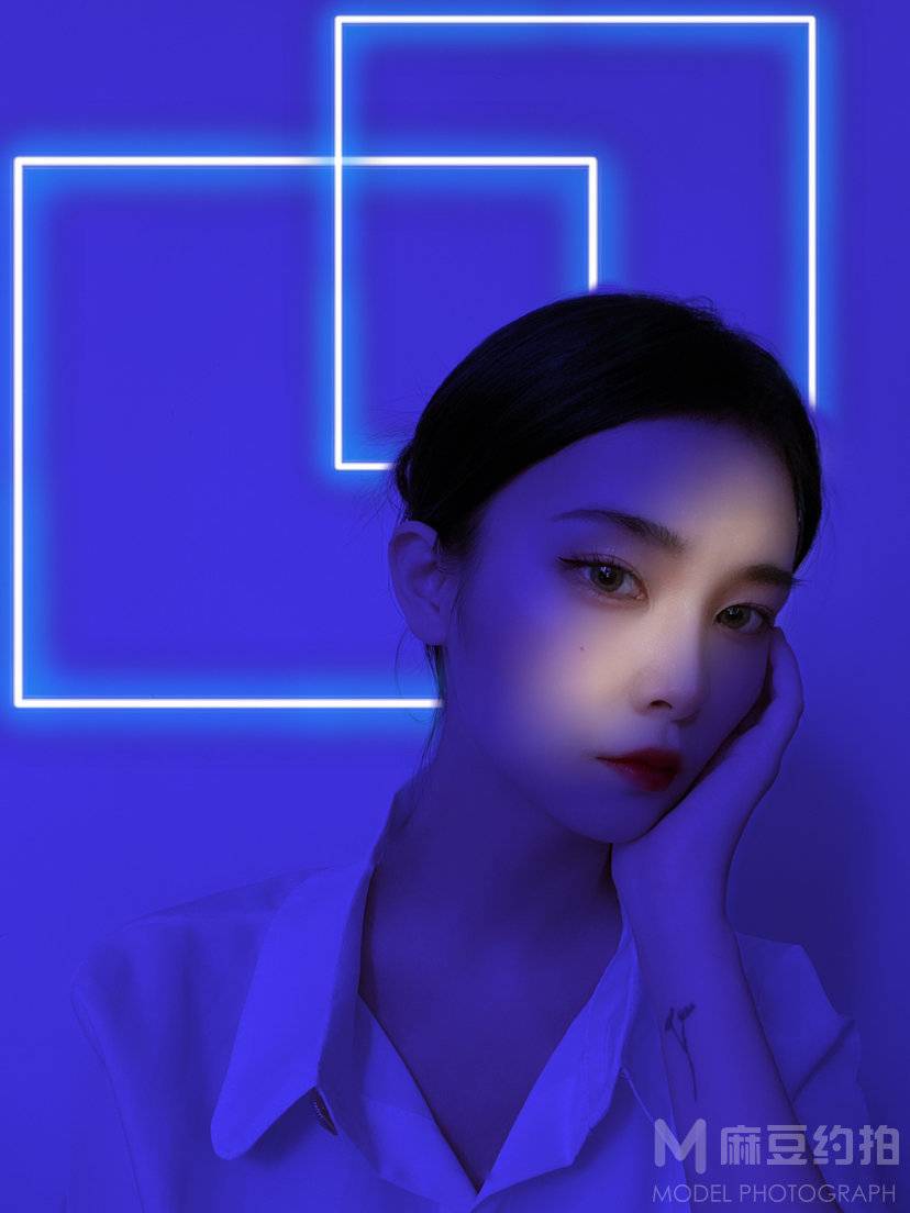 妆容模特