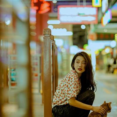 情绪模特