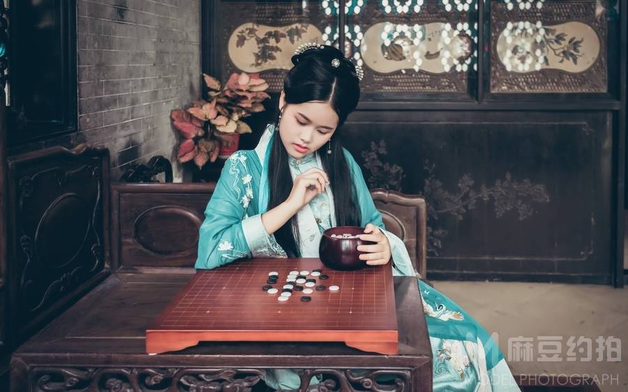 汉服模特