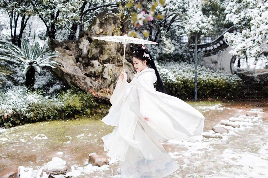 汉服模特
