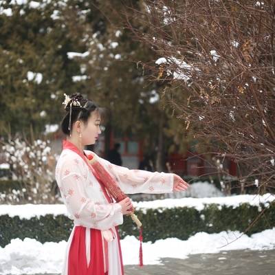 汉服模特