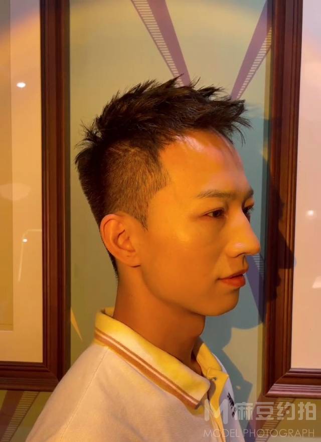 商务模特