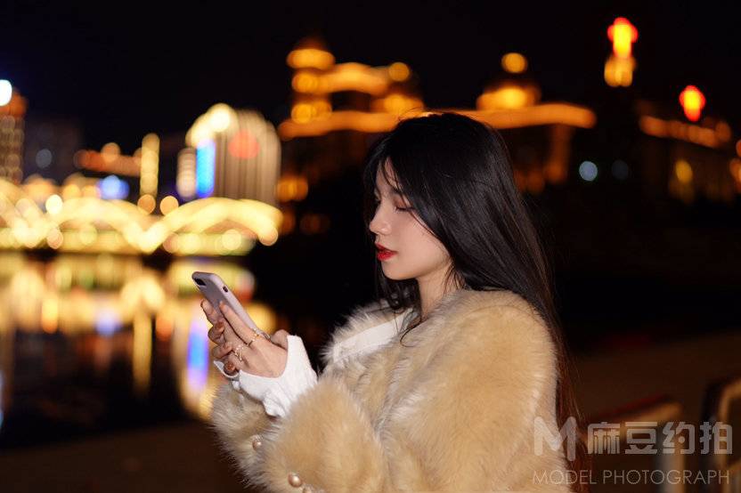 夜景模特