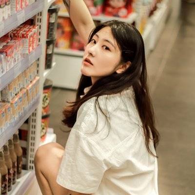 清新模特