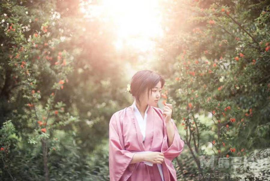 妆容模特