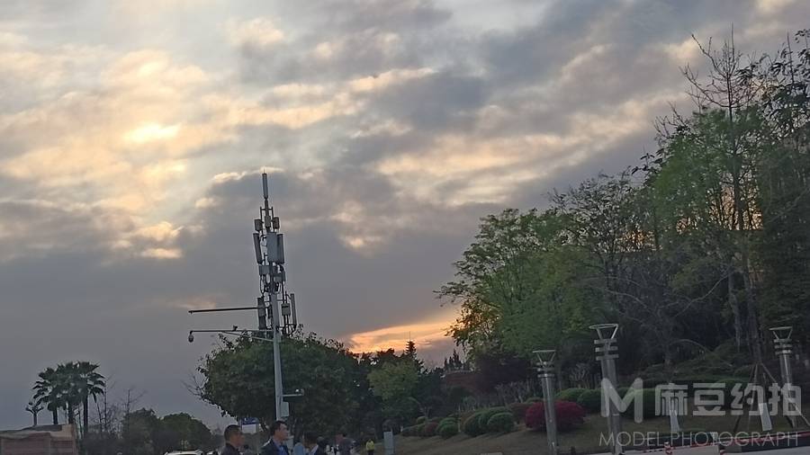 夜景模特
