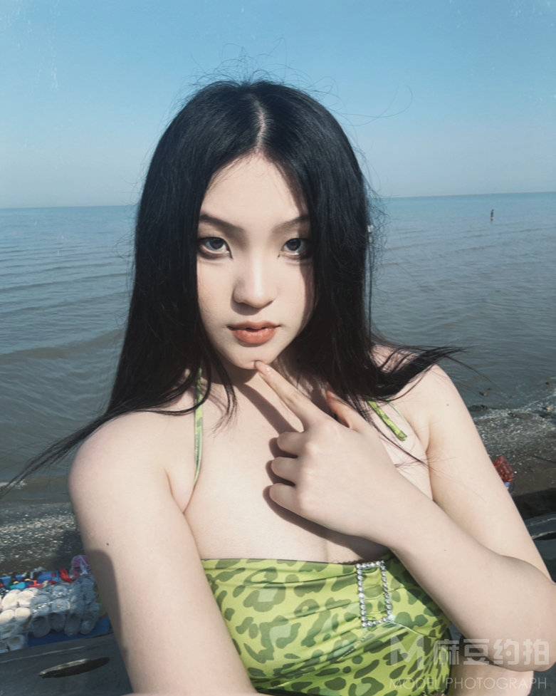 纪实模特