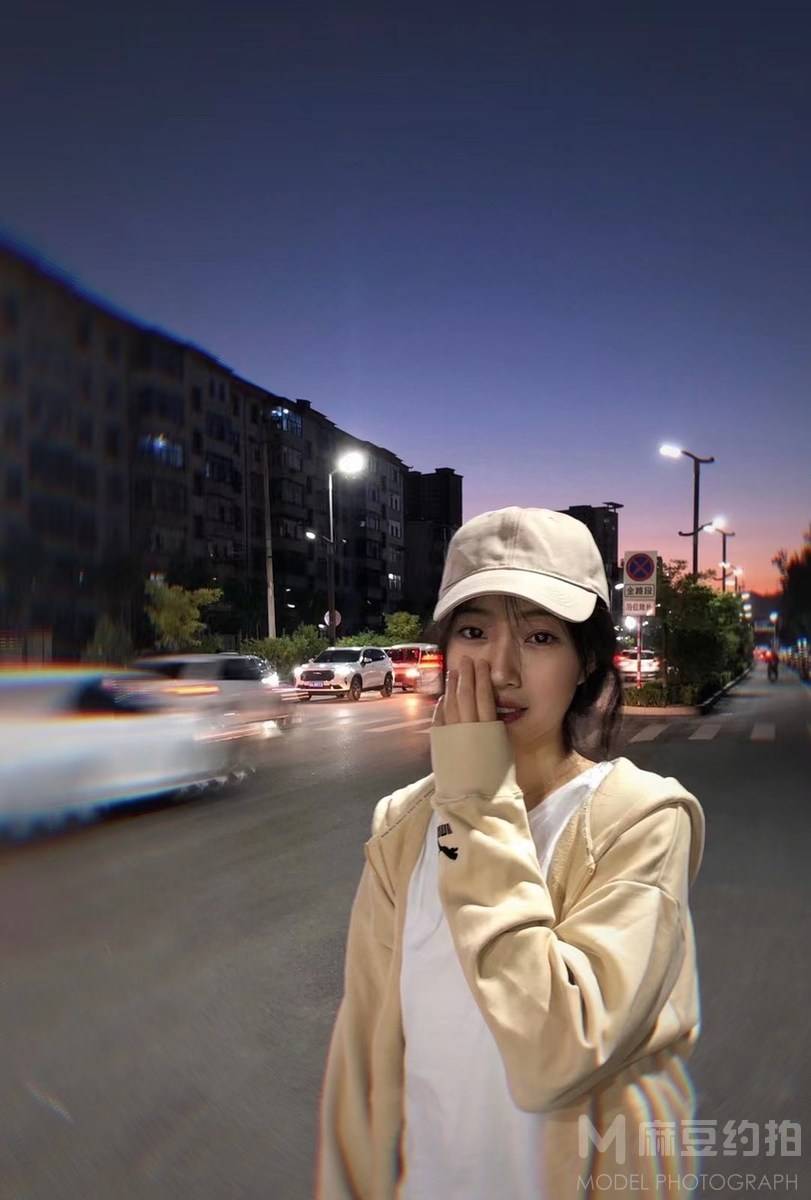 校园模特