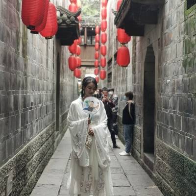 汉服模特