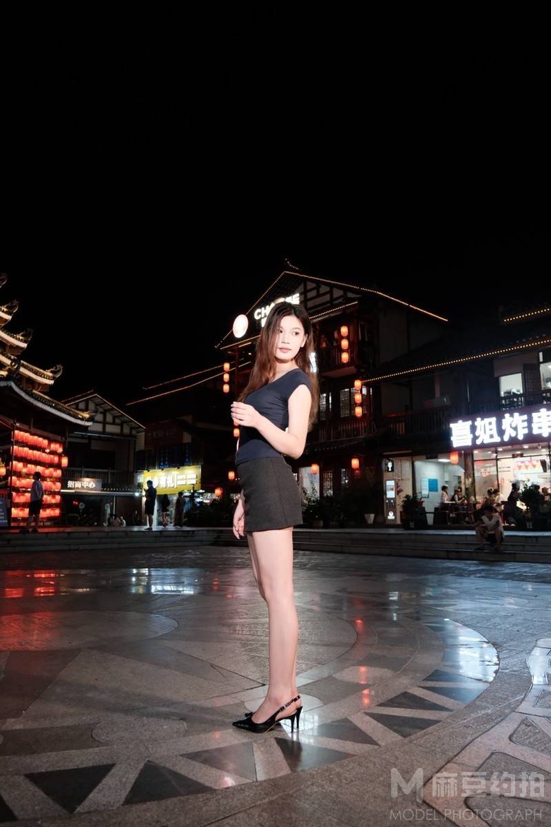 夜景模特