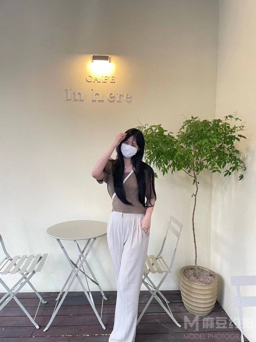 纪实模特