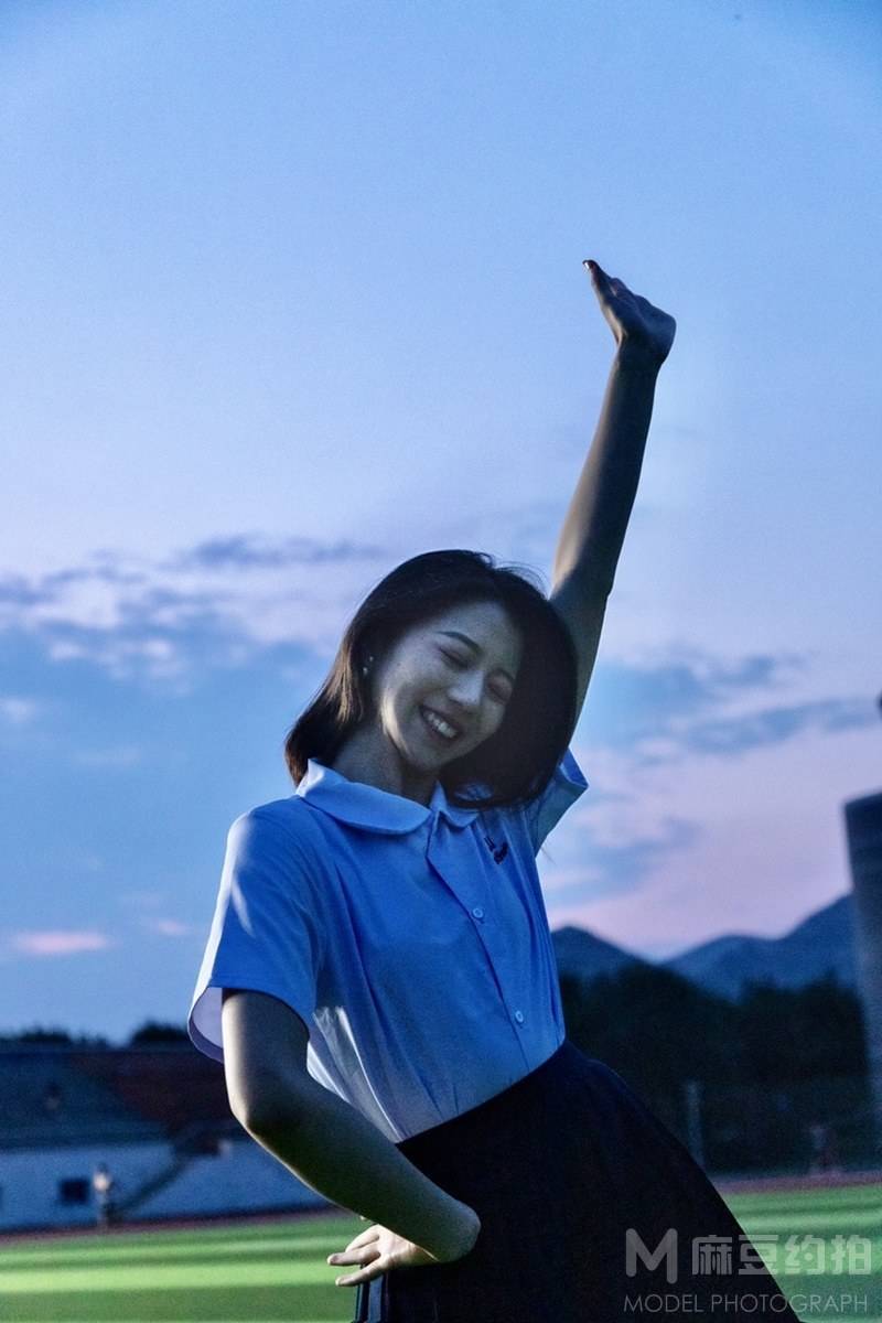 校园模特