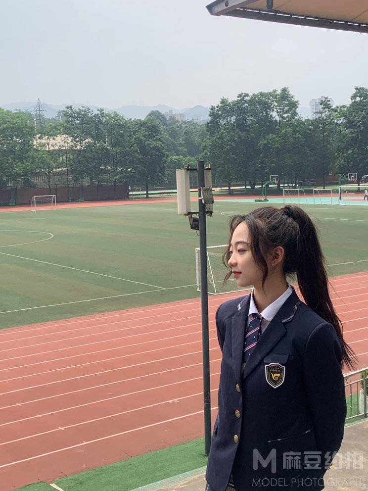 校园模特