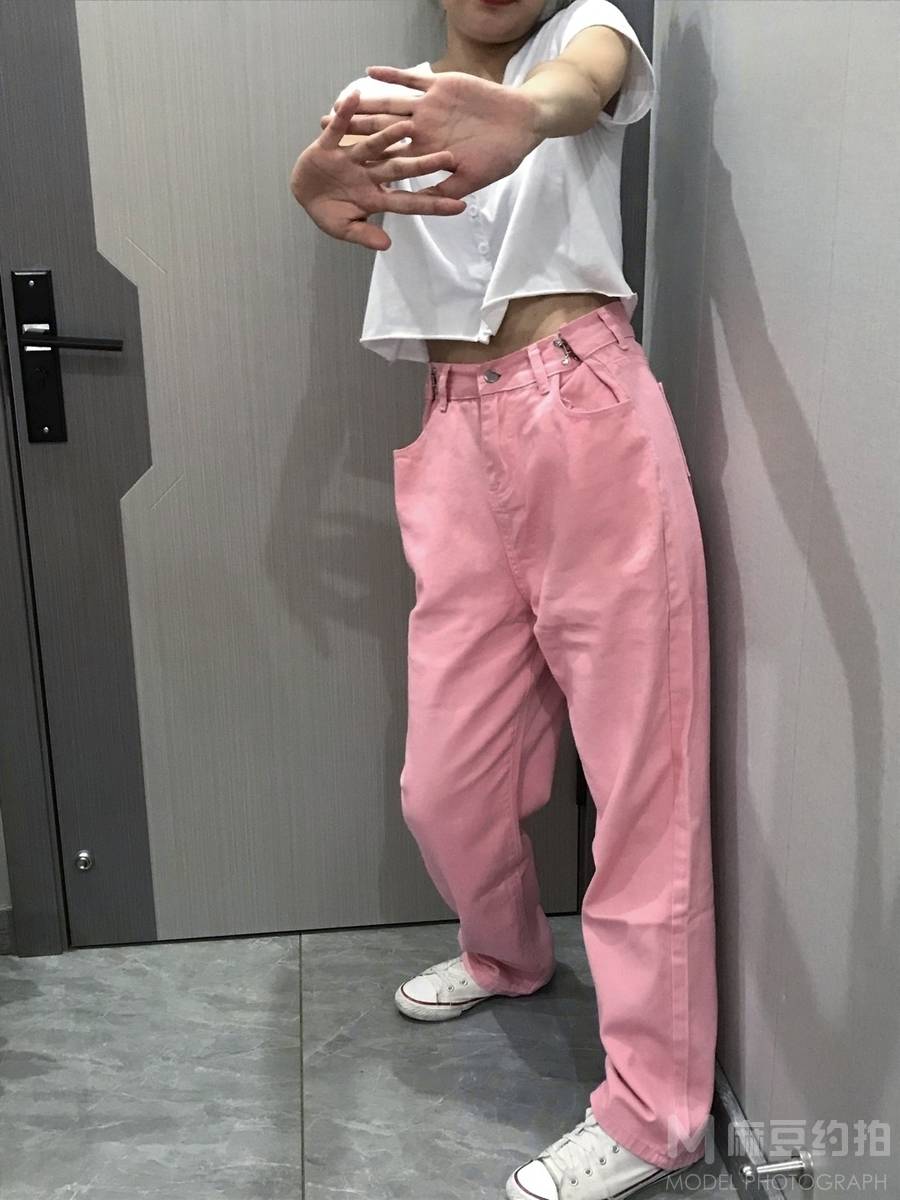 胶片模特