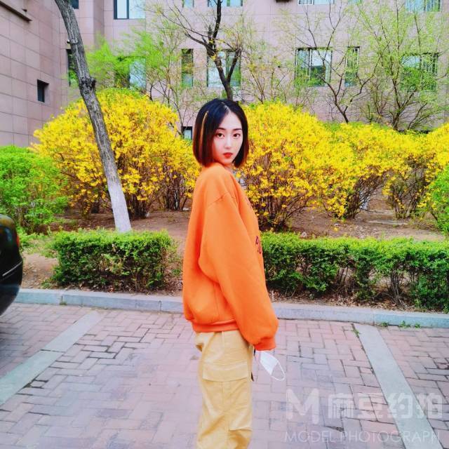 妆容模特