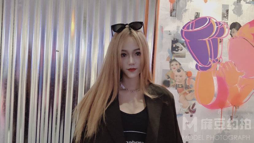 暗黑模特