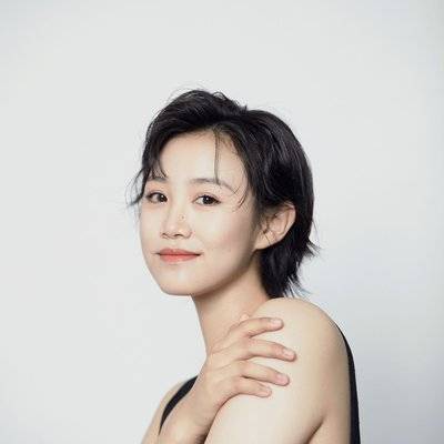 黑白模特